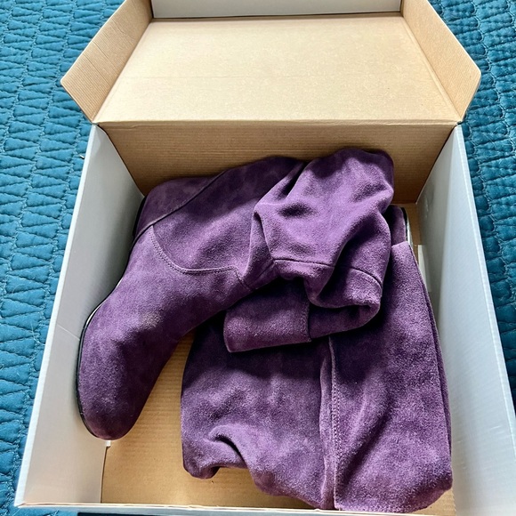 Steve Madden 💜 Tianna Suede Slouch Boots - Picture 6 of 6